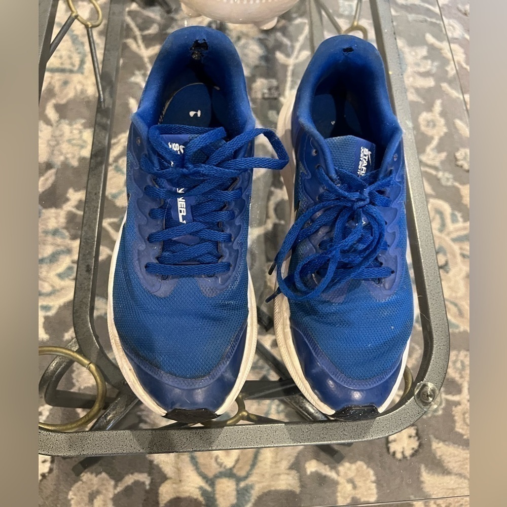 COPY - Nike youth tennis shoes